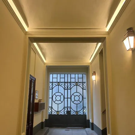 Interno Quindici アパート